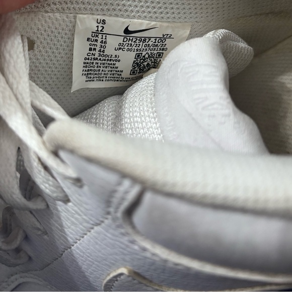 Nike Men's Court Vision Low Sneakers - Picture 6 of 6